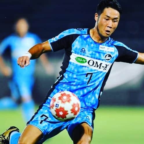 のインスタグラム：「4年連続の天皇杯大阪代表を目指すFC大阪が、大阪予選準決勝で関西大学を下し決勝進出！26日の決勝戦はFC TIAMO枚方と激突！  その前に23日は中2日でリーグ戦MIOびわこ滋賀との対戦があります！  天皇杯大阪予選準決勝の様子はあすリートチャンネルで！ https://ytv-athlete.jp/soccer/14905  #FC大阪 #関西大学 #天皇杯 #大阪代表 #JFL #MIOびわこ滋賀 #木匠貴大」