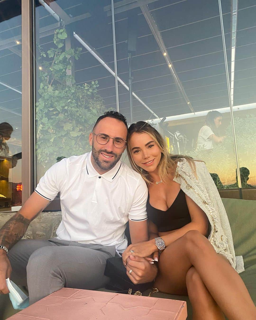 ジェシカ・スターリングさんのインスタグラム写真 - (ジェシカ・スターリングInstagram)「Una fotico amor de mi vida @d_ospina1 ❤️ como novios😍 #mylove #mykonos」8月21日 5時06分 - jesysterling