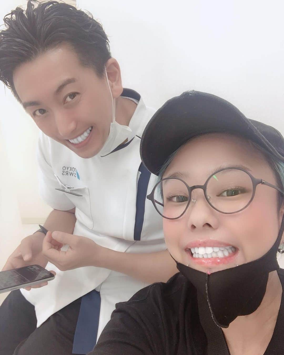 風子さんのインスタグラム写真 - (風子Instagram)「#ホワイトニング #渋谷 #トウキョースワーズ 初ホワイトニングで20トーンもアップした🦷こんなに白くなるなんて感激。 これからの私は歯が真っ白よ🦷 本当に白くなるから絶対行ったほうがいい。行かないのなんて人生もったいない!」8月20日 20時44分 - pchan030