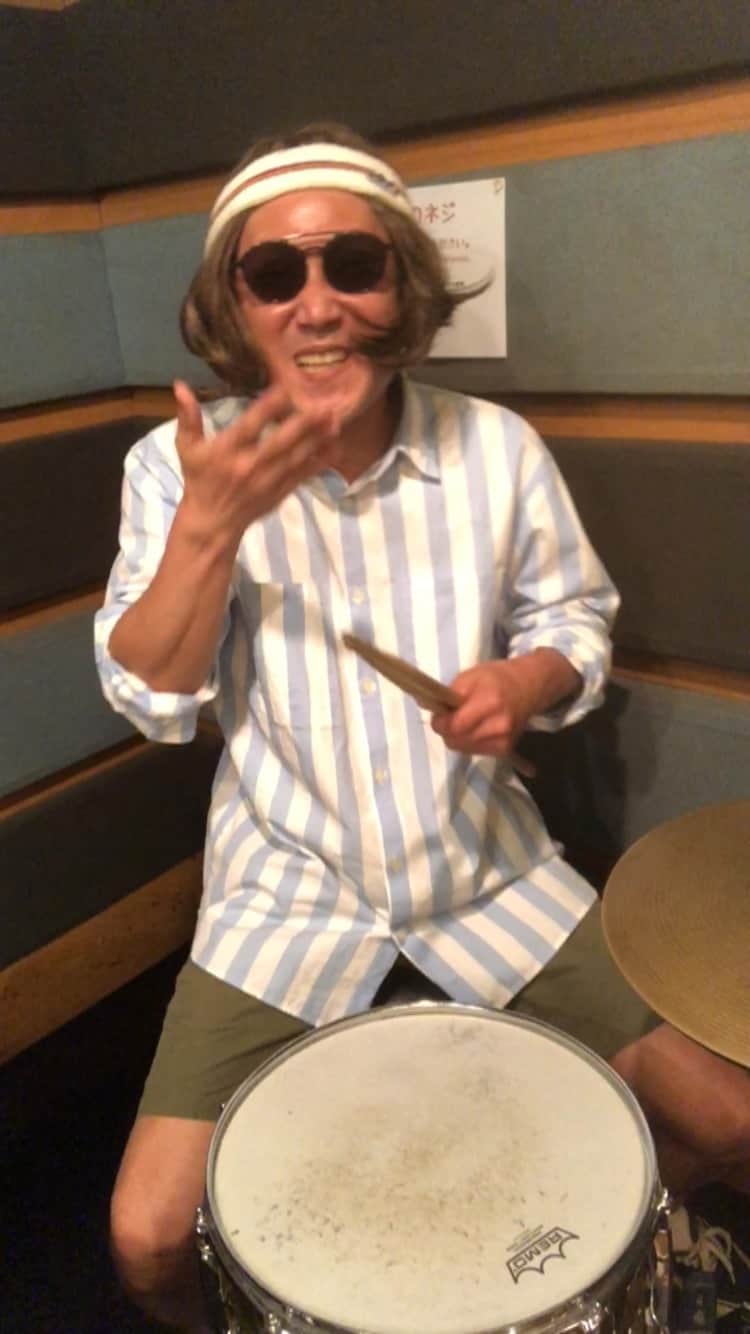 おたこぷーのインスタグラム：「ドラム飛沫　#コロナ」