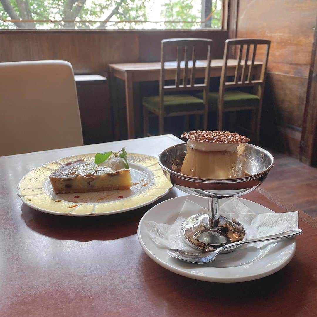 本間日陽さんのインスタグラム写真 - (本間日陽Instagram)「* すっごい甘党です🍮 この間、赤からのお鍋とアイスを交互に食べていたときは流石に自分で自分の行動に引きました🥵笑 #過去pic」8月20日 22時48分 - hinata_homma1110