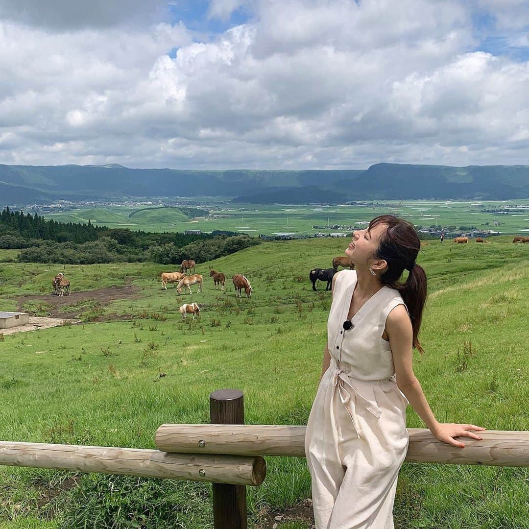 前田ゆうさんのインスタグラム写真 - (前田ゆうInstagram)「しかし去年ロケでいった熊本で あか牛🐂さんまじかでみれてうれしかった😁✨またいきたいなー😆✌️」8月20日 22時49分 - yuu_maeda