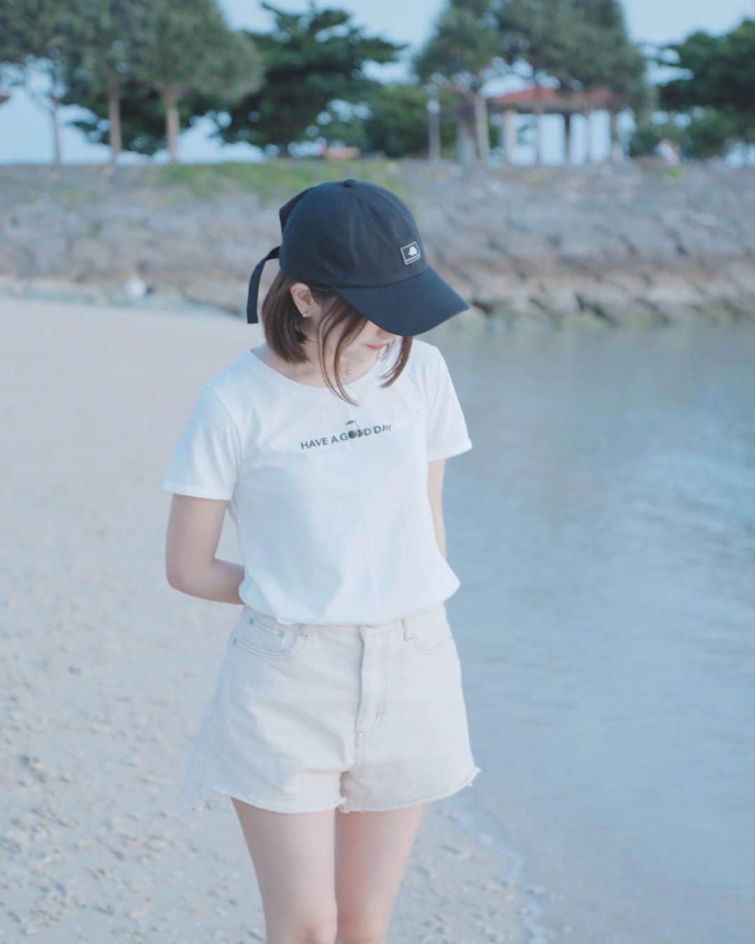 小桃音まいのインスタグラム：「🧢. . キャップ萌え？. . . きょうは嬉しいことがいっぱいでした☺️💓. . もうすぐお誕生日なんだなぁ って実感が湧いたよ〜〜. . . 記念日っていいね🍑. . . お誕生日まで4日🎂.」