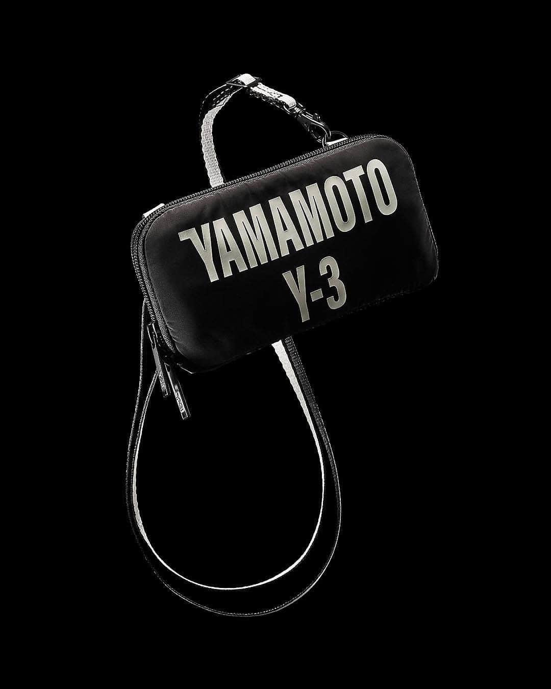 ワイスリーのインスタグラム：「Y-3 Pouch. Y-3 Fall/Winter 2020 Collection. --- #adidas #Y3 #YohjiYamamoto Discover the collection at adidas.com/y-3」