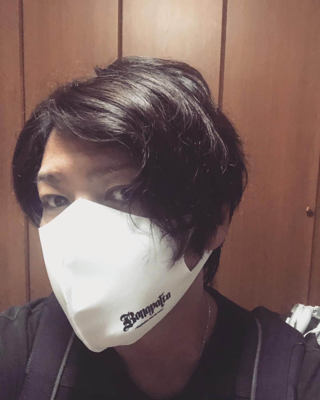 HIROSHIのインスタグラム：「bonapartaからマスク届いた。 このマスク涼しくてめちゃ良い。 ありがとう。」