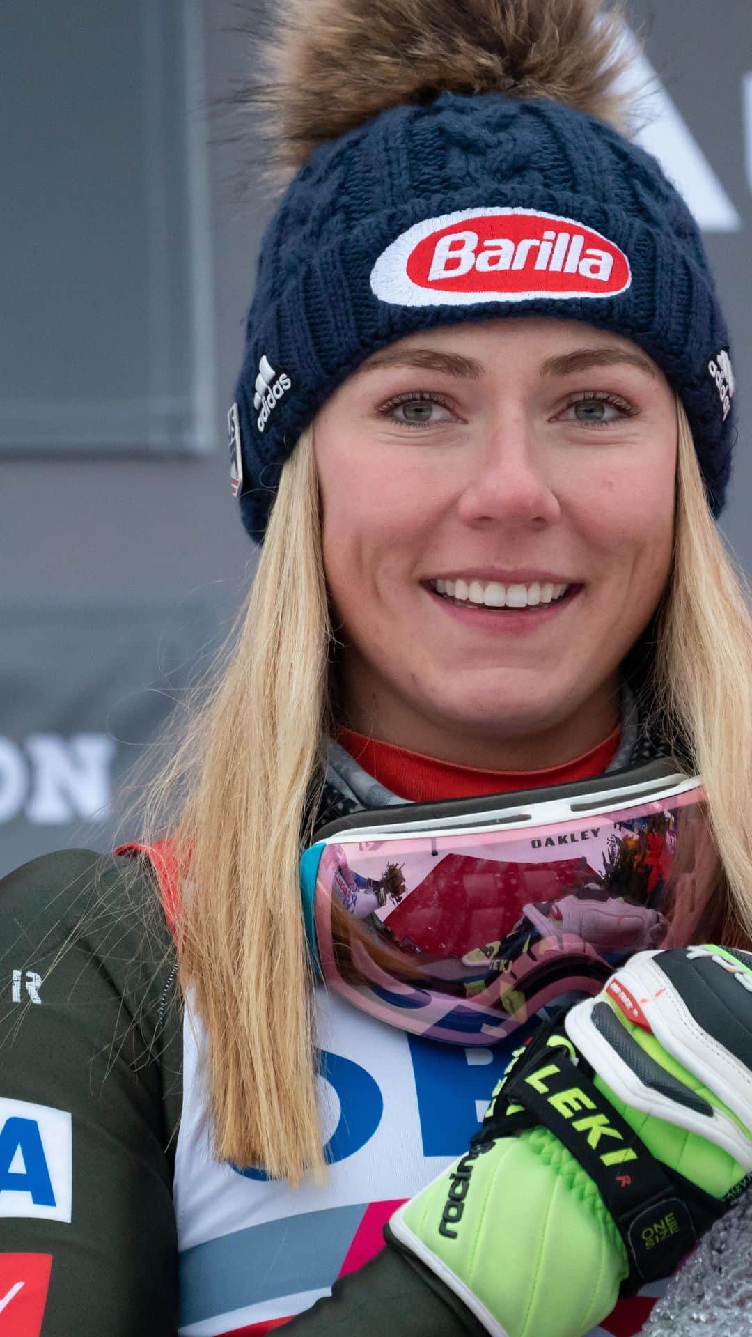 ミカエラ・シフリンのインスタグラム：「Just wanted to take some time to share my thoughts on the recent news about the @fisalpine World Cup races in the fall shifting to Europe from North America.  I think by now everyone probably knows that @killingtonmtn is my favorite race. It’s such a pleasure to be able to race in the U.S., and race in the east coast with those east coast fans screaming. It’s also such a joy to see so many young ski racers in our nation there to cheer us all on. It’s amazing, and I am going to really miss it this year. It has been special to race in Killington the last few years…I think for the entire World Cup women’s circuit. So, this is a bummer, however—it’s going to feel so incredible next year to race in Killington, to have some sense of normalcy, and to get back to all of the things we love to do. There’s a lot to do now, so that we can get to that point. We are so happy and lucky to be able to ski race this year at all. And, it’ll be that much sweeter when we can come back.   2020, we still have a few months. Year for Improvement – let’s go for it. 🙌🙌」