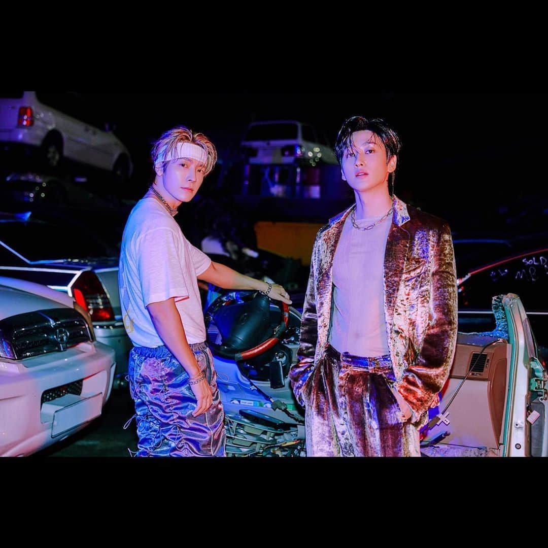 ドンヘさんのインスタグラム写真 - (ドンヘInstagram)「SUPER JUNIOR-D&E The 4th Mini Album [BAD BLOOD] 🎧2020.09.03  #슈퍼주니어DnE #SuperJuniorDnE #BAD_BLOOD #슈퍼주니어 #SUPERJUNIOR #동해 #DONGHAE #은혁 #EUNHYUK」8月21日 0時16分 - leedonghae