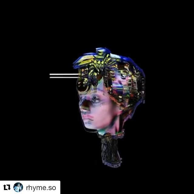 大沢伸一のインスタグラム：「#Repost @rhyme.so with @get_repost ・・・ BIG SISTER IS WATCHin... OMG SHUT UP... access RHYME SO new song “HOT” 🔥 visual spinner and guest list approved by @jordangeographic 🔌  @strangeloopstudios」