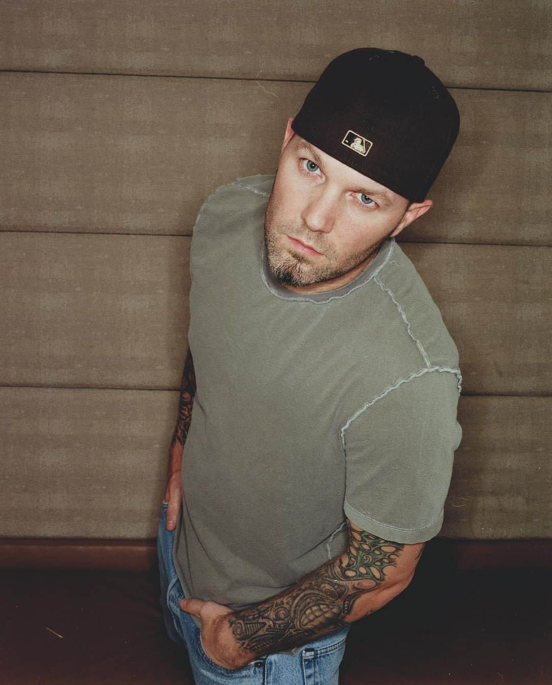 Kerrang!さんのインスタグラム写真 - (Kerrang!Instagram)「Happy 50th birthday today to Fred Durst! 🎉 Read our ode to the living legend now via the link in our bio 🔗 ⠀⠀⠀⠀⠀⠀⠀⠀⠀ @freddurst @limpbizkit #kerrang #kerrangmagazine #freddurst #limpbizkit #numetal #raprock #rapmetal #altmetal #chocolatestarfish #significantother #threedollarbillyall」8月21日 0時40分 - kerrangmagazine_