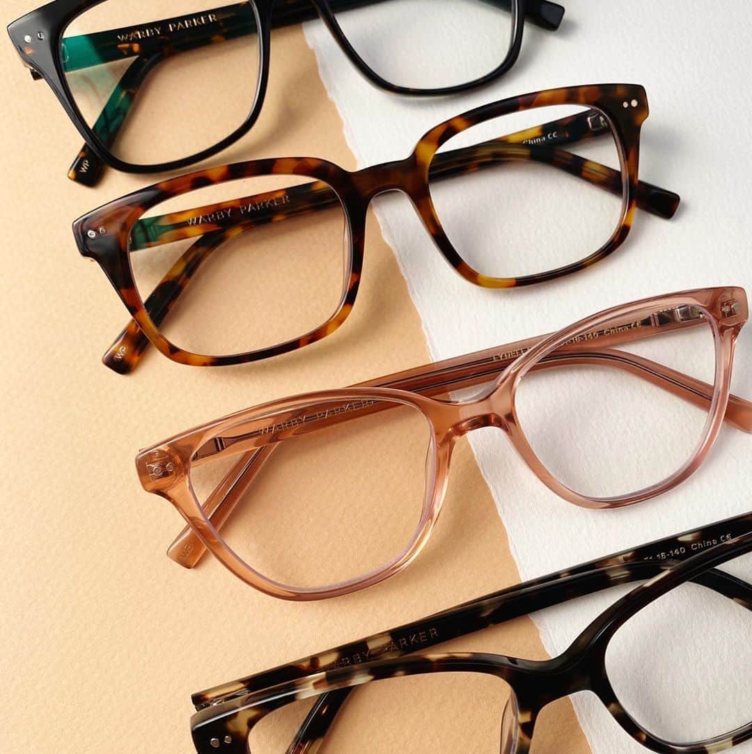 Warby Parkerのインスタグラム：「How would you describe these lookers? ⤴️ We’ve got three words: Enduringly, appealingly polished 😍 With our Fall 2020 collection, you can choose from new colors and shapes (and new sizes, too!)—shown here from the top: Landon, Mullins, and Lydell.」