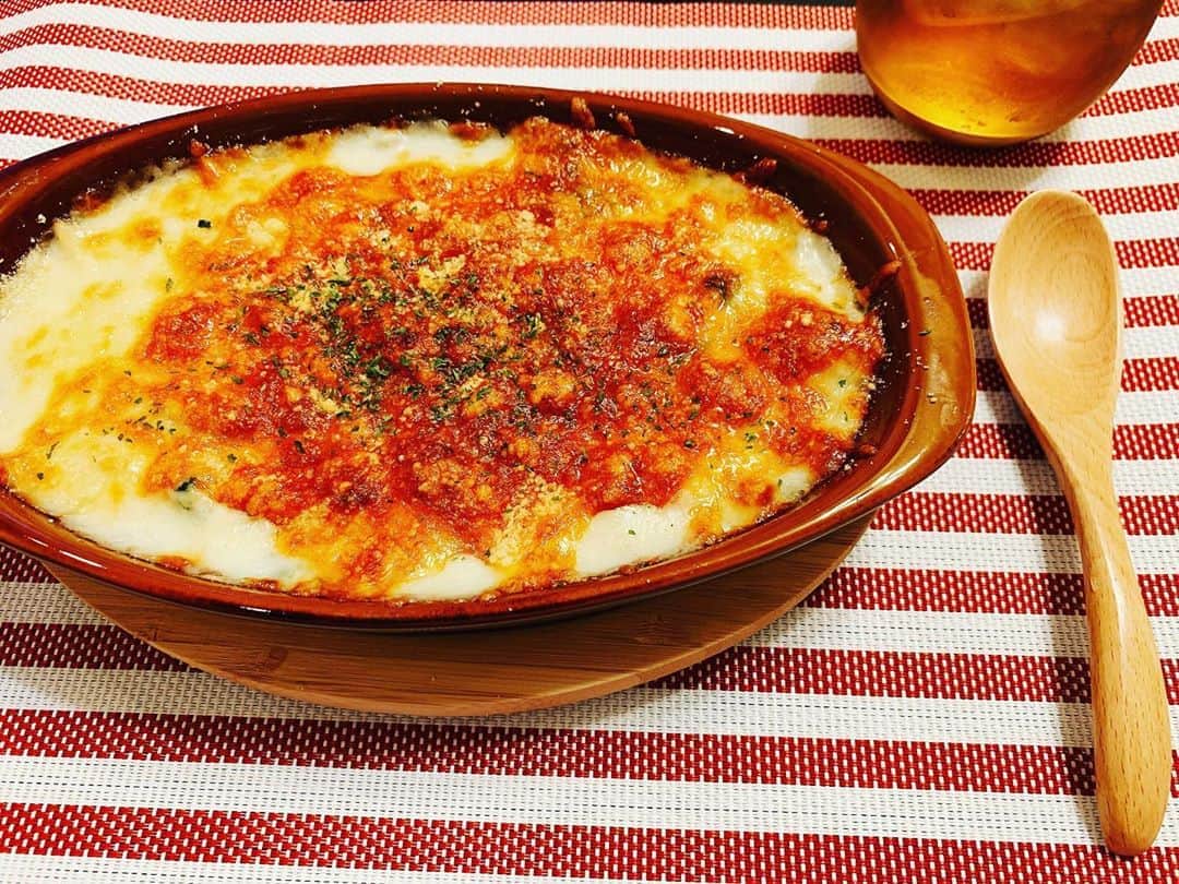 のインスタグラム：「ほうれん草と海老のグラタン作ったよ💖」