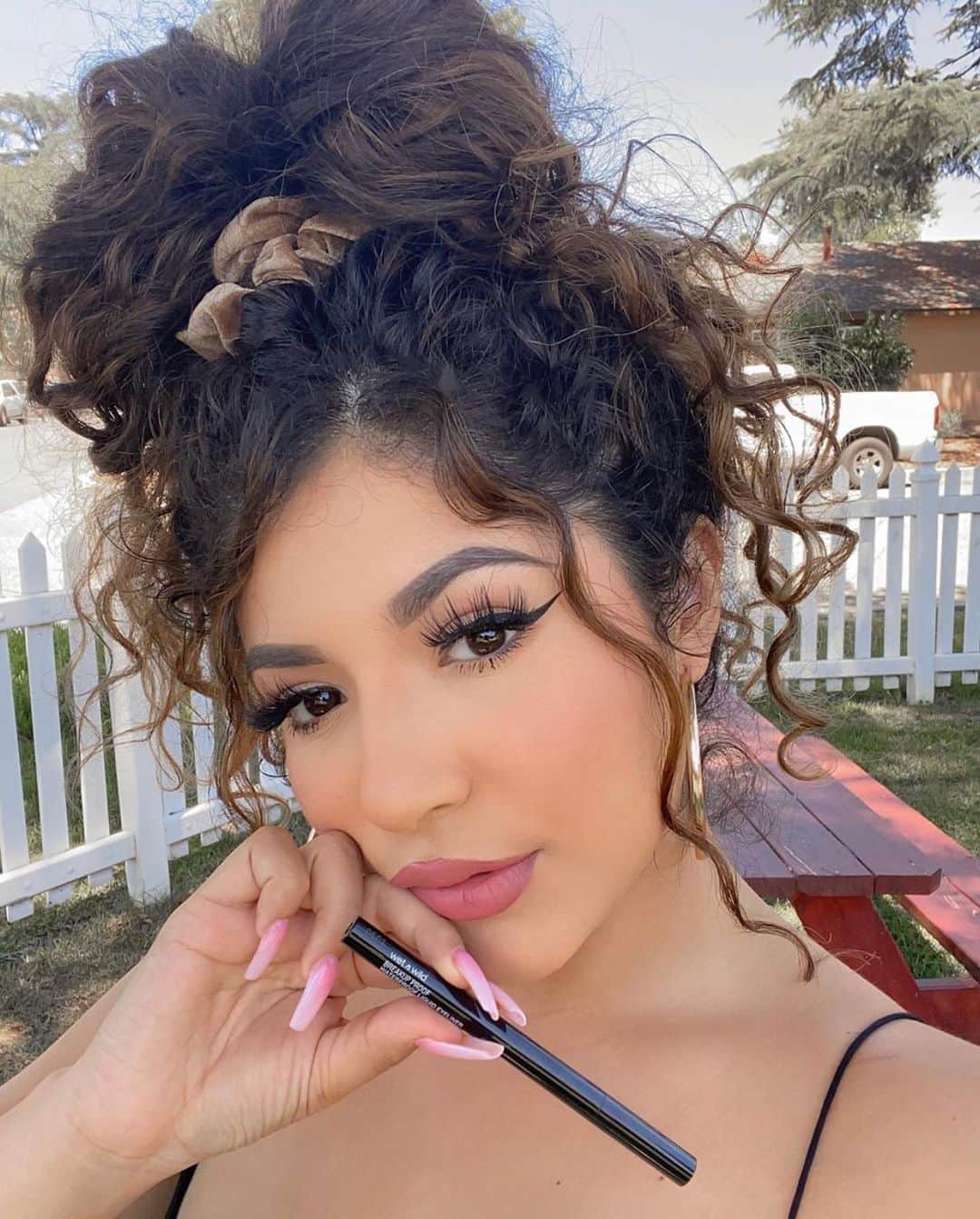 wet'n wild beautyさんのインスタグラム写真 - (wet'n wild beautyInstagram)「WINGS UP with @nessaaa_g 🦋 Get your perfect wing with our Breakup Proof Liquid Eyeliner, glides on smoothly for easy application 😉  Get it, girl:   @Walmart @Amazon @Target @UltaBeauty @Walgreens  ... and ALWAYS at wetnwildbeauty.com  #wetnwild #BreakupProofEyeliner #MegaLast #liquidliner」8月21日 1時59分 - wetnwildbeauty