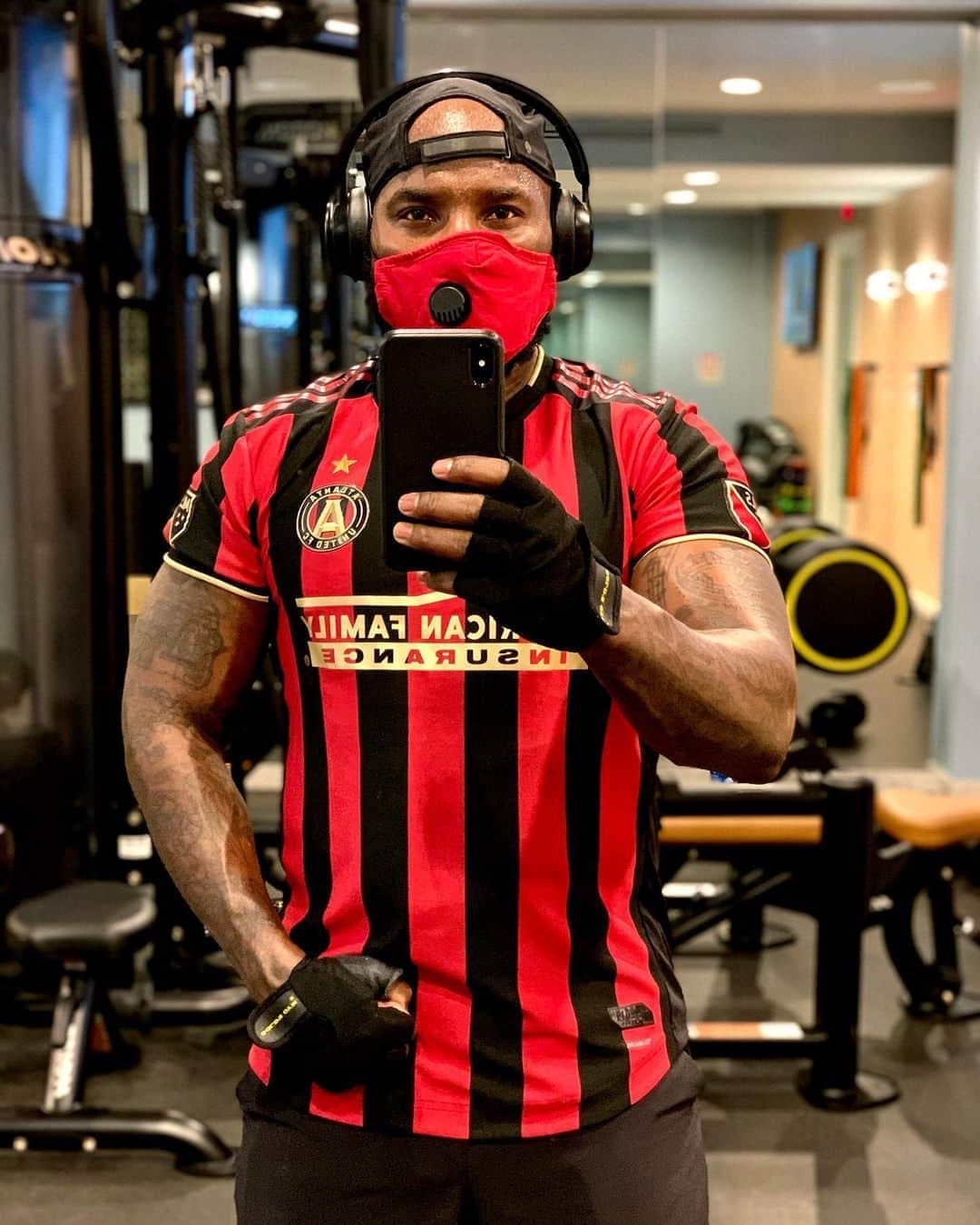 ヤング・ジージーさんのインスタグラム写真 - (ヤング・ジージーInstagram)「Without your consent, nothing can stop you. #KeepGoing‼️ @defiancefuel」8月21日 2時38分 - jeezy