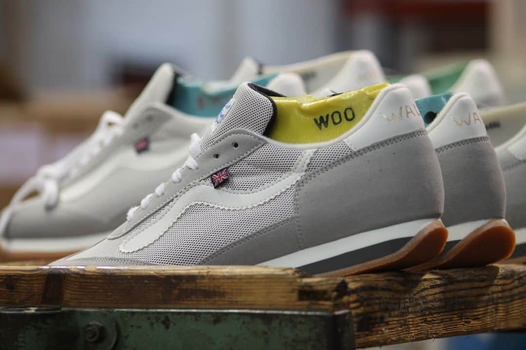 ウォルシュのインスタグラム：「The Fierce White on Sale Now 💸 . . . #normanwalshuk #normanwalsh #britishmanufacturing #madeinbritain #ukmfg #shoes #footwear #sneakers」