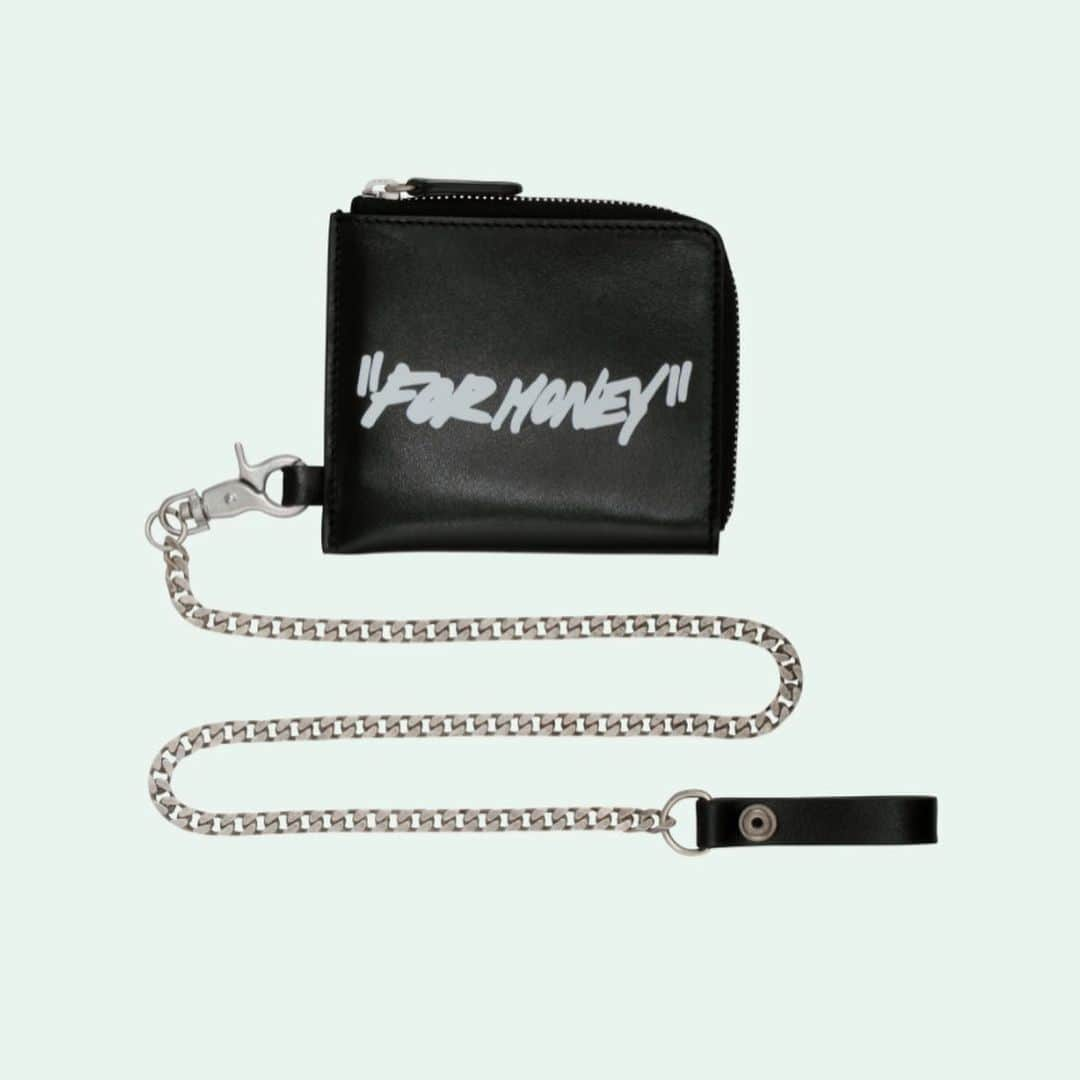 OFF-WHITE C/O VIRGIL ABLOHさんのインスタグラム写真 - (OFF-WHITE C/O VIRGIL ABLOHInstagram)「pre-fall 20 men's Off-White™ black leather quote chain wallet with "for money" text printed in white at front now available online at off---white.com」8月21日 3時12分 - off____white