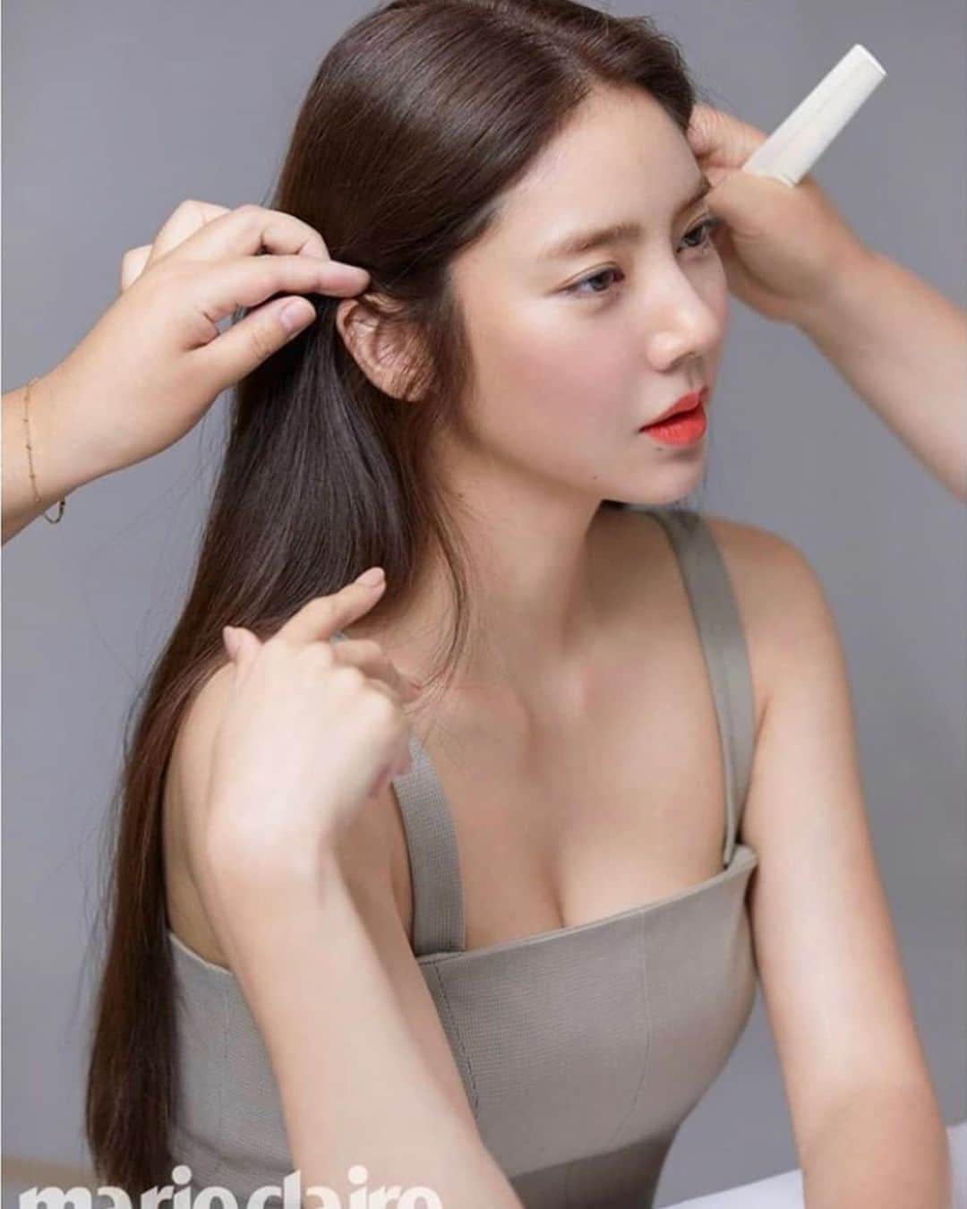 ソン・ダムビのインスタグラム：「메이크업 포에버 스틸컷💋💄❤️」