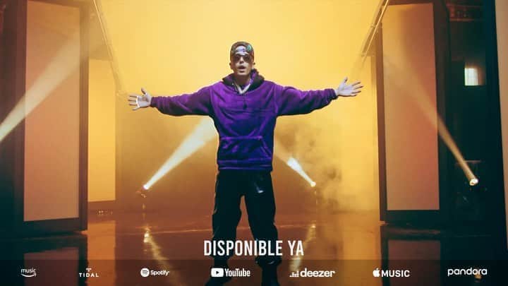 ヤンデルのインスタグラム：「Busca en @Youtube el video de #HastaAbajoLeDoy junto a @niogarcia @catalynamusic @juanka_problematik y @brray  #QuienContraMiParte2 #QCM2 / @redsacale_vfx」
