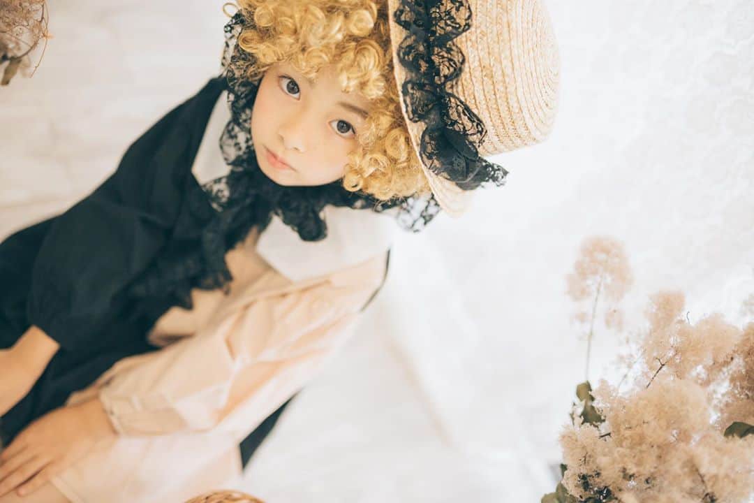 Akiのインスタグラム：「8/21 ・ photo by: @ppyan0404  ・ ・ まだ見たことのない 新たな一面をテーマに📝 ・ ・ ・ ・ ーーーーーーーーーーーーーー ☑︎ロケーション撮影 ☑︎スタジオ撮影 ☑︎出張撮影 ☑︎ヘアメイク ☑︎衣装貸出(サイズ90〜110) ・ ご依頼は DMまで▶︎▶︎▶︎ @ppyan0404  ーーーーーーーーーーーーーー ・ ・ ・ ・」