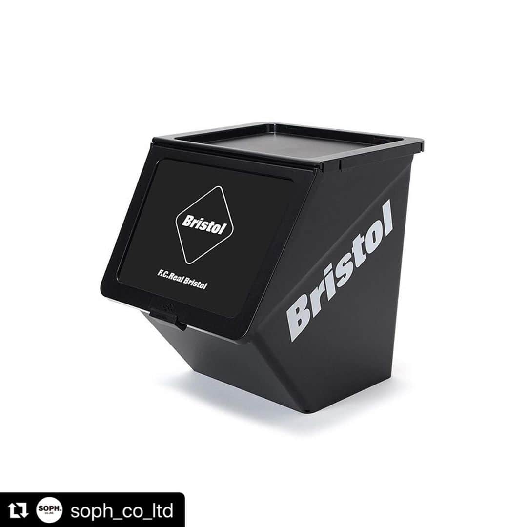 のインスタグラム：「#Repost @soph_co_ltd with @make_repost ・・・ NEW RELEASE on AUGUST 14 (FRI) ⠀ ・STACKSTO EMBLEM PELICAN GARBEE : ¥8,000 + TAX ⠀ 立ち上がりに先駆け8/14(金)より、オンタイムで着用可能なTシャツ3型と、スニーカーに特化した機能的なシューズボックス＜TOWER BOX＞、さらに昨年リリースされ好評を博した＜STACKSTO＞の多機能ボックスをリリースします。 ⠀⠀ ＜STACKSTO＞とのコラボレーションによる多機能ボックス。F.C.Real Bristolのブランドカラーであるブラックを基調に随所にアイコンをあしらいカスタマイズしました。スタッキング、ゴミ箱、ランドリーボックス、ツールボックスなどライフスタイルにあわせて様々なアレンジが可能です。 ⠀ 8/14(金)よりSOPH.shop、SOPH.dealer、同日正午よりSOPH. ONLINE STOREにて発売。 *入荷状況は店舗によって異なりますので、詳細は各店舗までお問い合わせくださいますようお願い申し上げます。 *店舗での通販につきましては、8/17(月)からとなります。 ⠀ さらに、8/14(金)よりF.C.Real Bristol 2020-21A/W COLLECTIONカタログもSOPH.shop、及びSOPH.dealerにて配布開始します。 *店舗によっては、カタログの入荷が遅れる可能性がございます。詳細は各店舗までお問い合わせくださいませ。 *カタログの数量には限りがありますのでご了承ください。 ⠀ Prior to the start, from 8/14(Fri), we will release three types of T-shirts that can be worn on time, a functional sneaker box , and a multi-function box that was released last year and received a good reputation. ⠀ Multifunctional box in collaboration with <STACKSTO>. Based on the brand color of F.C.Real Bristol, black, icons are arranged in many places and customized. It can be arranged in various ways according to your lifestyle such as stacking, trash can, laundry box, and tool box. ⠀ Available at SOPH.shops and SOPH.dealers from 8/14(Fri), and SOPH. ONLINE STORE from 12:00pm(JST) on 8/14(Fri). *The availability varies stores, so please contact each store for details. *As for the mail order at the store, it starts from 8/17(Mon). ⠀ In addition, F.C.Real Bristol 2020-21A/W collection catalog will be distributed at SOPH.shops and SOPH.dealers on 8/14(Fri). *Depending on the store, the arrival of the catalogs may be delayed. For details, please contact each store. *Please note that the quantity of the catalogs are limited. ⠀ www.soph.net/shop/ . #FCRB #FCREALBRISTOL #STACKSTO #FCRBxSTACKSTO @stacksto_official #0828_2021AW_START」