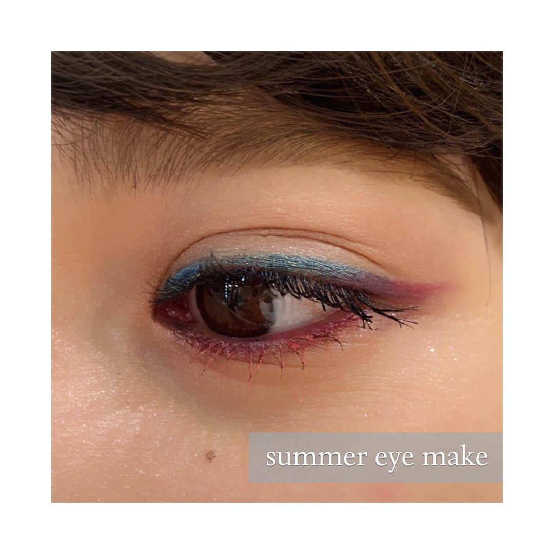 Fruit Gatheringさんのインスタグラム写真 - (Fruit GatheringInstagram)「【Summer Eye Make vol.16】 . フルーツギャザリング 銀座インズ店 がおすすめする夏のカラーアイメイクをご紹介します。🌴☀ . <使用アイテム> . ■NARS シングルアイシャドー／ソフトエッセンシャル 5310 ソフトローズピンク . シングルアイシャドー／ピュアポップス 5355 ブライトフューシャピンク . ■MAKE UP FOREVER アクアエクセル I-24　※こちらの製品はリニューアルしております。 . ■RMK Wカラーマスカラ/01 ブラックピンク . <アイメイクのポイント📝> 「ブルーとピンクを合わせた夏メイク。 ベースとマスカラもピンクトーンで統一することによって、ブルーがよりなじみます。」 ------------------------------------------- @fruitgathering.jp のリンクからブランドサイトにアクセスし、 「BRAND LIST」→気になるブランドのロゴを クリックすると、取扱店舗をチェックできます。 ------------------------------------------- #フルーツギャザリング #fruitgathering #コスメ部 #メイク好きな人と繋がりたい #コスメ好きさんと繋がりたい #夏 #おうち時間 #beauty #cosmetic #銀座 #NARS #今日のメイク #メイクアップ #化粧品　#アイメイク #カラーメイク #マスクメイク #summer #RMK  #メイクアップフォーエバー #東京  #アイシャドー #アイシャドウ #メイクアップ　#makeup #夏メイク #デイリーメイク  #ブルーメイク #ピンクメイク  #海  #美容」8月21日 15時01分 - fruitgathering.jp