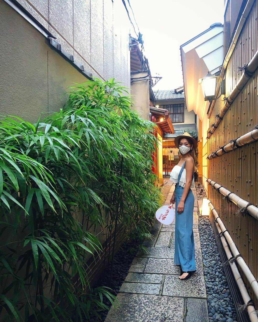 酒井麻里（Juri）さんのインスタグラム写真 - (酒井麻里（Juri）Instagram)「短い夏🎐 したいこといっぱい👒💕 * * * #cjjuri #jurixoxoxo #京都」8月21日 11時20分 - jurixoxoxo