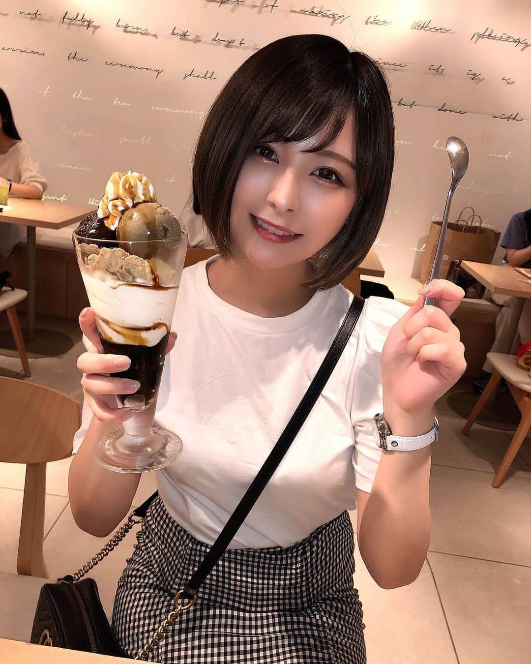 佐藤栞のインスタグラム