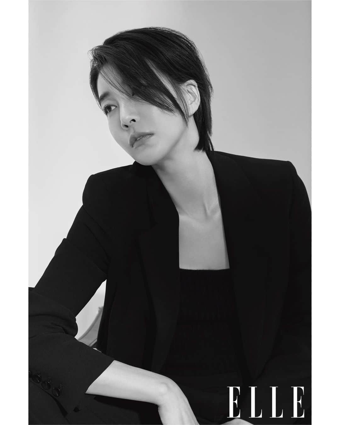 チン・ソヨンのインスタグラム：「@ellekorea」