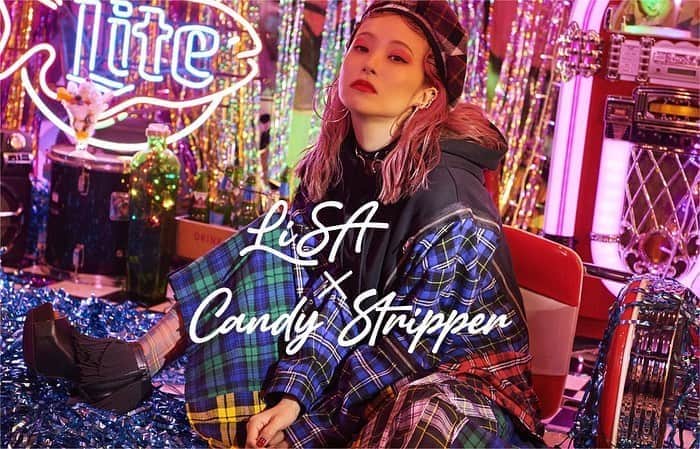 板橋よしえのインスタグラム：「. ♥𝐋𝐢𝐒𝐀×𝐂𝐚𝐧𝐝𝐲 𝐒𝐭𝐫𝐢𝐩𝐩𝐞𝐫♥  親愛なるLiSAちゃんとのスペシャルコラボレーション第3弾がいよいよお披露目となりました！うれしいなあ。 会うたびCANDY愛を注いでくれる大好きなLiSAちゃんと一緒にいろいろ作りました♥ スペシャルなチームと作ったWEB CATALOG & MOVIEもぜひご覧ください♥  😼 @xlisa_olivex  📷 @tsutomuono  👠 @mikitiaizawa  💄 @fusaetachibana  🎰 @kyaro25  🎬 @hiroyabrian  👨‍💻 @odag_works  #LiSA #candystripper﻿」