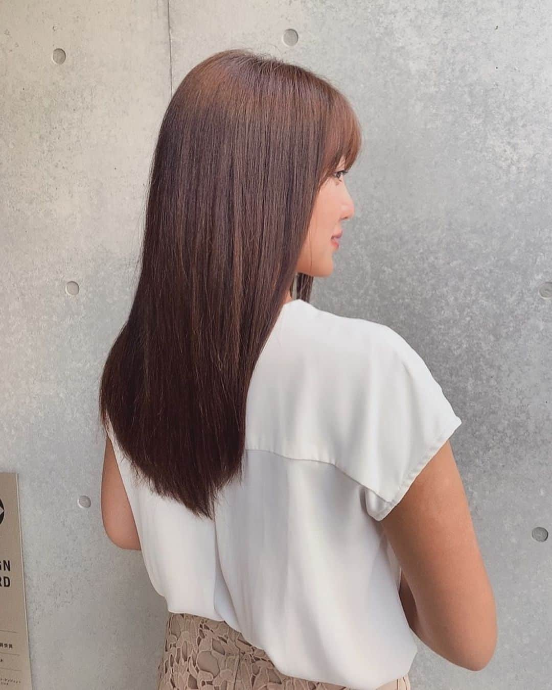 神谷麻美さんのインスタグラム写真 - (神谷麻美Instagram)「#ロアナ 行ってきたよ🥰💖💇🏻‍♀️💖  海でダメージ受けた髪も…☀️🌴  すごーく #艶髪 に💖🥰💖 サラサラすぎる〜💖🥰💖  岡野さん🥰💖💖 いつも有り難うございます〜😻💖🌴💖 💓💓🌴💓💓」8月21日 12時44分 - asamice428