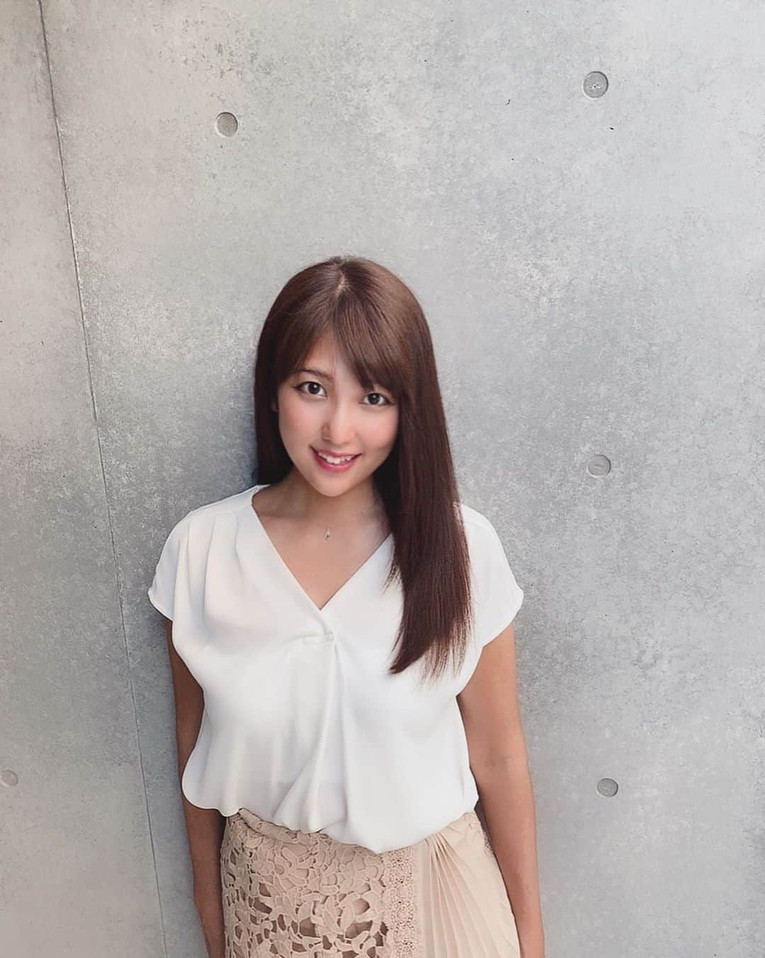 神谷麻美さんのインスタグラム写真 - (神谷麻美Instagram)「#ロアナ 行ってきたよ🥰💖💇🏻‍♀️💖  海でダメージ受けた髪も…☀️🌴  すごーく #艶髪 に💖🥰💖 サラサラすぎる〜💖🥰💖  岡野さん🥰💖💖 いつも有り難うございます〜😻💖🌴💖 💓💓🌴💓💓」8月21日 12時44分 - asamice428