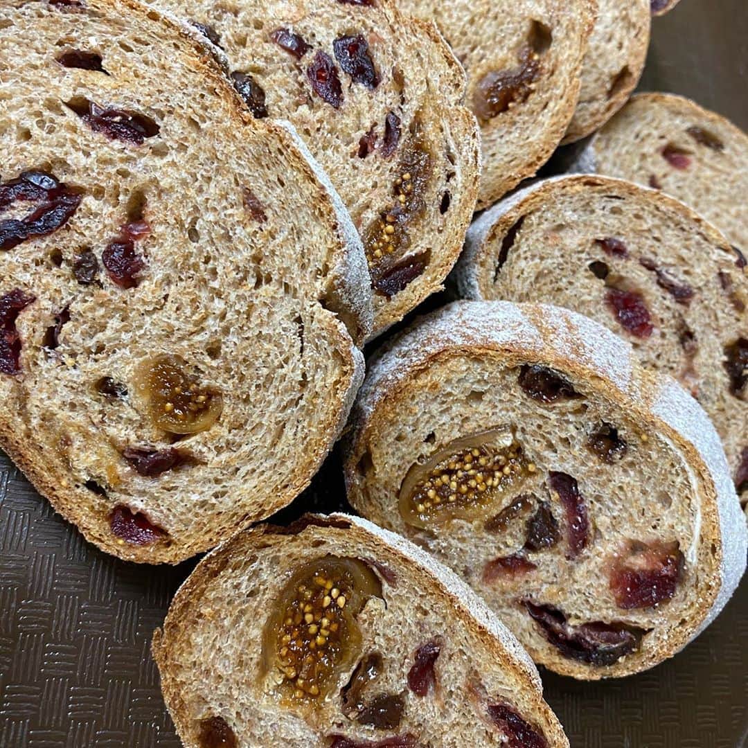 魔女菅原のグルメインスタ