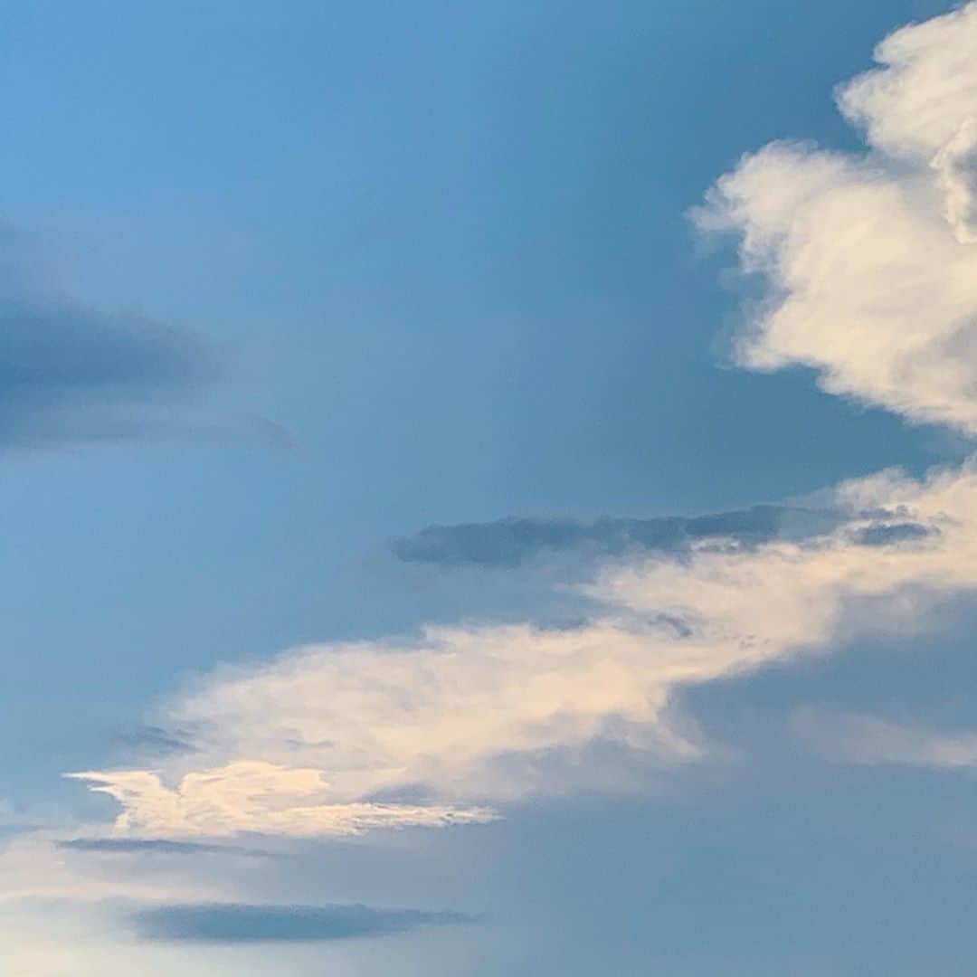 風間ゆみえのインスタグラム：「特別な空」
