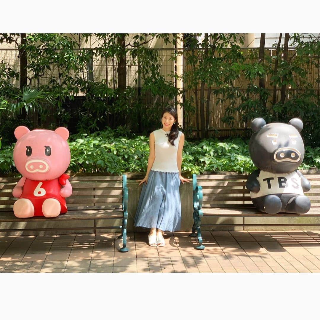 島津久美子さんのインスタグラム写真 - (島津久美子Instagram)「今週末 8月22.23日📺CSのTBSわたしのヒトリゴト出演回です☀️* #島津久美子 のコロナ禍だからこその‼︎まさにヒトリゴト💋(ぼやき🤣)ちょっと恥ずかしいですが是非ご覧ください😊💕 * #tbs #tbsnews #tbsnewsbird #newscaster #わたしのヒトリゴト #ミニ番組 #特別企画 #アナウンサー #女子アナ #女子アナの休日 #コロナ禍の中でも #笑顔の秘密 #わたしのこと #語ってます #久しぶりの外出 #外ロケ」8月21日 23時53分 - kumiko_shimazu