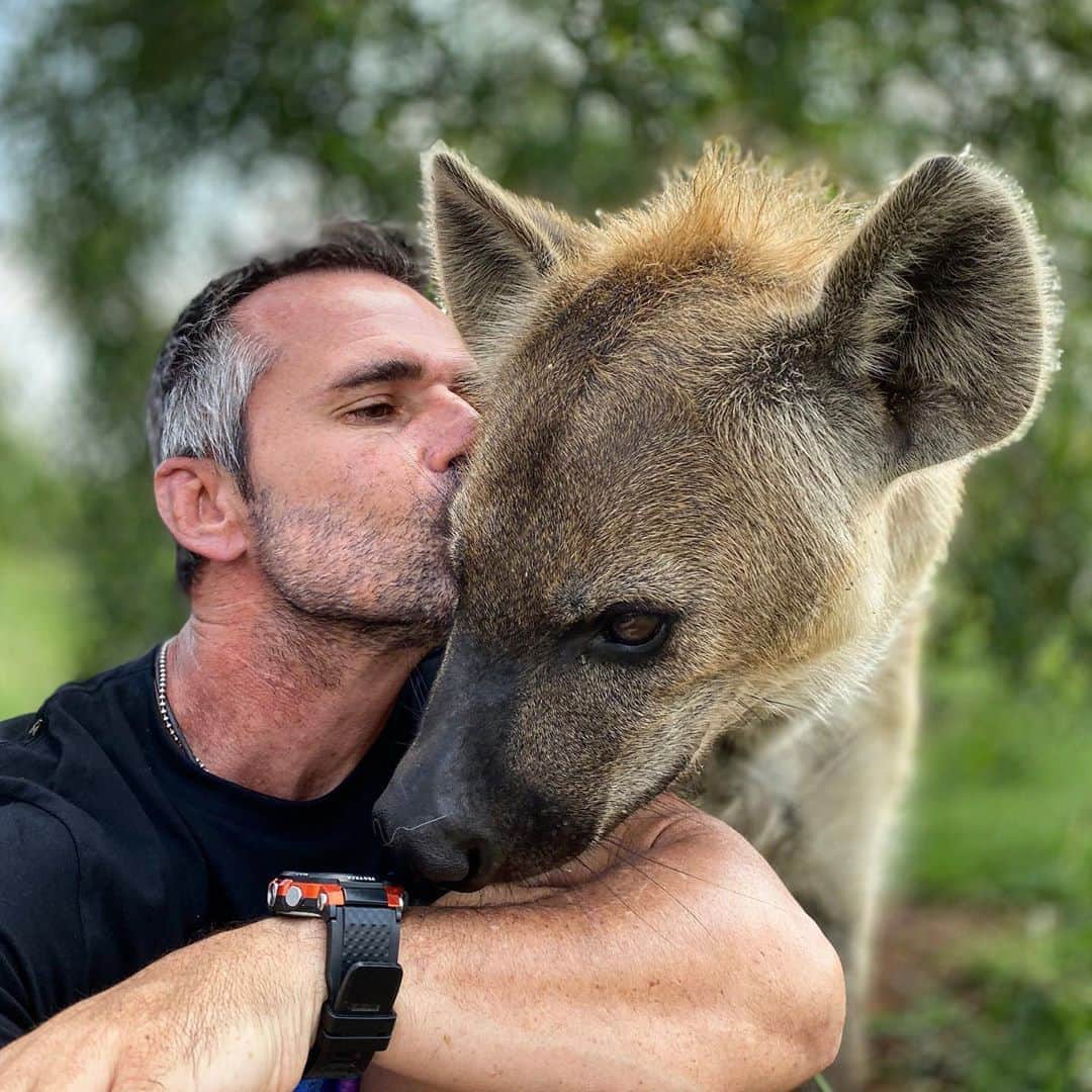 Kevin Richardson LionWhisperer のインスタグラム
