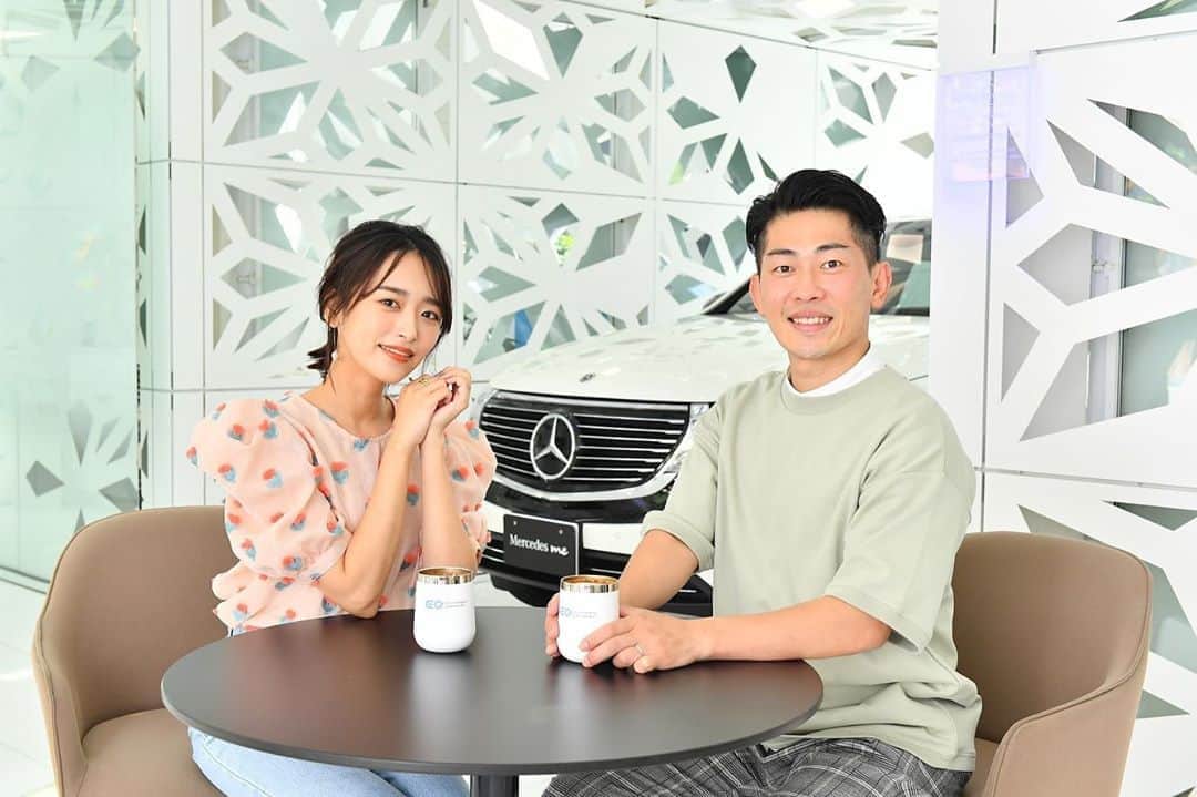 近藤千尋のインスタグラム：「TOKYO HEADLINE さんの企画で @tokyoheadline  Mercedes me 東京の、 EQのある暮らしを 体験してきました🌼❤️ 体験した様子の映像やインタビューもあるので是非みてください🌈🌞 #tokyoheadline #EQのある暮らし #pr」
