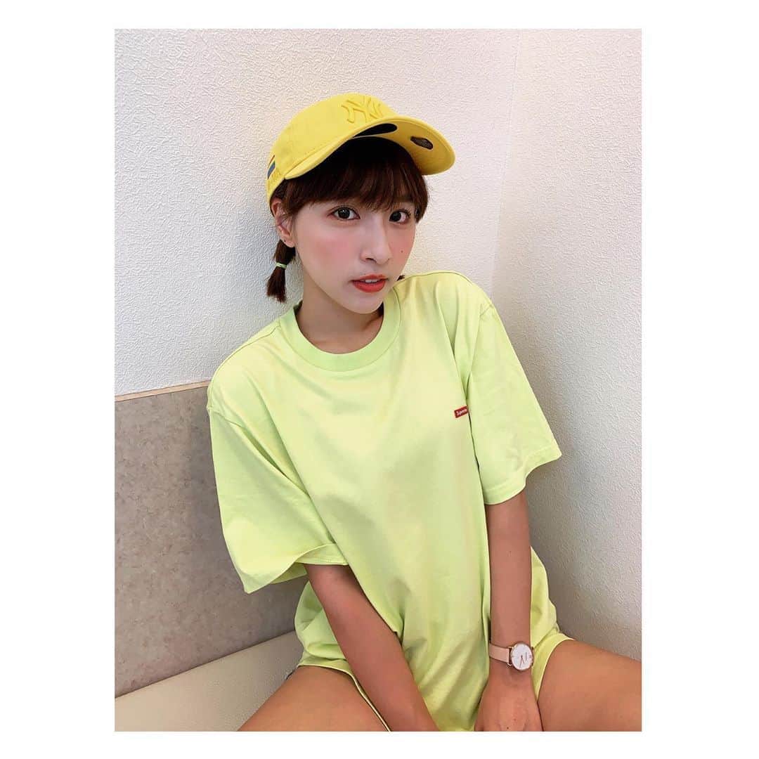 峮峮さんのインスタグラム写真 - (峮峮Instagram)「晚點見⚾️☀️♥️ - 衣帽 @moist_taipei」8月21日 15時32分 - qun_04