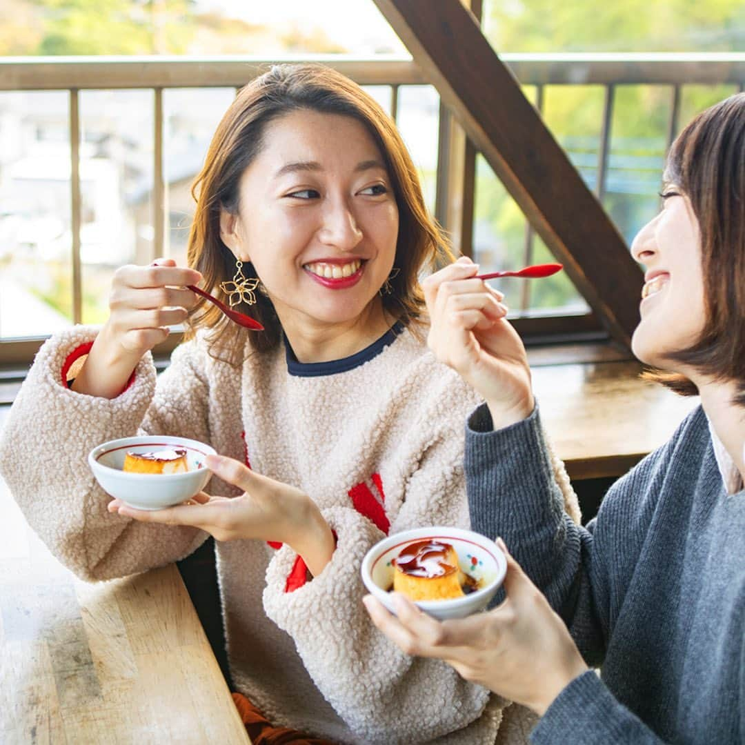 ジェットスター航空さんのインスタグラム写真 - (ジェットスター航空Instagram)「🍁⛄秋冬旅の計画は立てましたか？ みんなのプランを「#秋冬旅プラン立てまスター」をつけた投稿で教えてね！ ジェットスター公式SNSや各メディアで紹介させていただきます♪ ・ こんな投稿お待ちしてまスター！ ★★★ #おんせん県 として有名な#大分県 ！ 湯上りに　#地獄蒸しプリン が食べたい～🍮♨️ 食欲の秋、温泉とグルメどちらも楽しむ旅を計画中♪ #秋冬旅プラン立てまスター ★★★ ・ 運賃の払い戻しに対応した新オプション「#FareCredit」で秋冬旅も安心♪ 今ならキャンペーン実施中✨ FareCredit（払い戻しオプション）をつけた航空券を予約して応募すると、#5000円分のバウチャー が当たる！ 往復予約で帰りの航空券が20円のセールも実施中！8/31(月)17時まで！ 詳しくは👇 http://bit.ly/farecreditcp200821ig ・ FareCredit(払い戻しオプション)について http://bit.ly/farecredit200821ig  📷 by @tsukao ・ #LCC #ジェットスター #jetstar_japan　#jetstar #FlyWell★#FareCredit #キャンペーン #FareCredit払い戻しキャンペーン #セール #スーパースターセール ・ ※セールは完売次第終了となります。諸条件が適用されます。 ※本キャンペーンには諸条件が適用されます。本キャンペーンは予告なく変更・中止となる場合があります。 ※FareCredit(払い戻しオプション)はjetstar.comからのご予約に限りご購入いただけます。FareCreditフライトバウチャーでの払い戻しにFareCredit料金は含まれません。FareCredit（払い戻しオプション）およびFareCreditフライトバウチャーのご利用には諸条件が適用されます。」8月21日 16時16分 - jetstar_japan