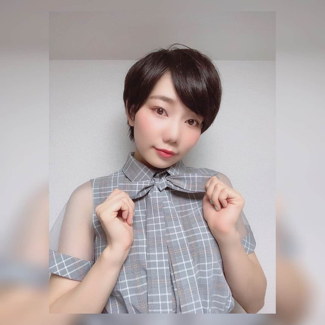 樋口みどりこさんのインスタグラム写真 - (樋口みどりこInstagram)「📽🦛🐨 #code #ootd #ootdfashion #summer #august #cool #onepiece #gray #shorthair #shorthairstyle #夏 #8月 #お洋服#オシャレ好き #ワンピース #グレー #チェック」8月21日 16時27分 - higuchimidoriko