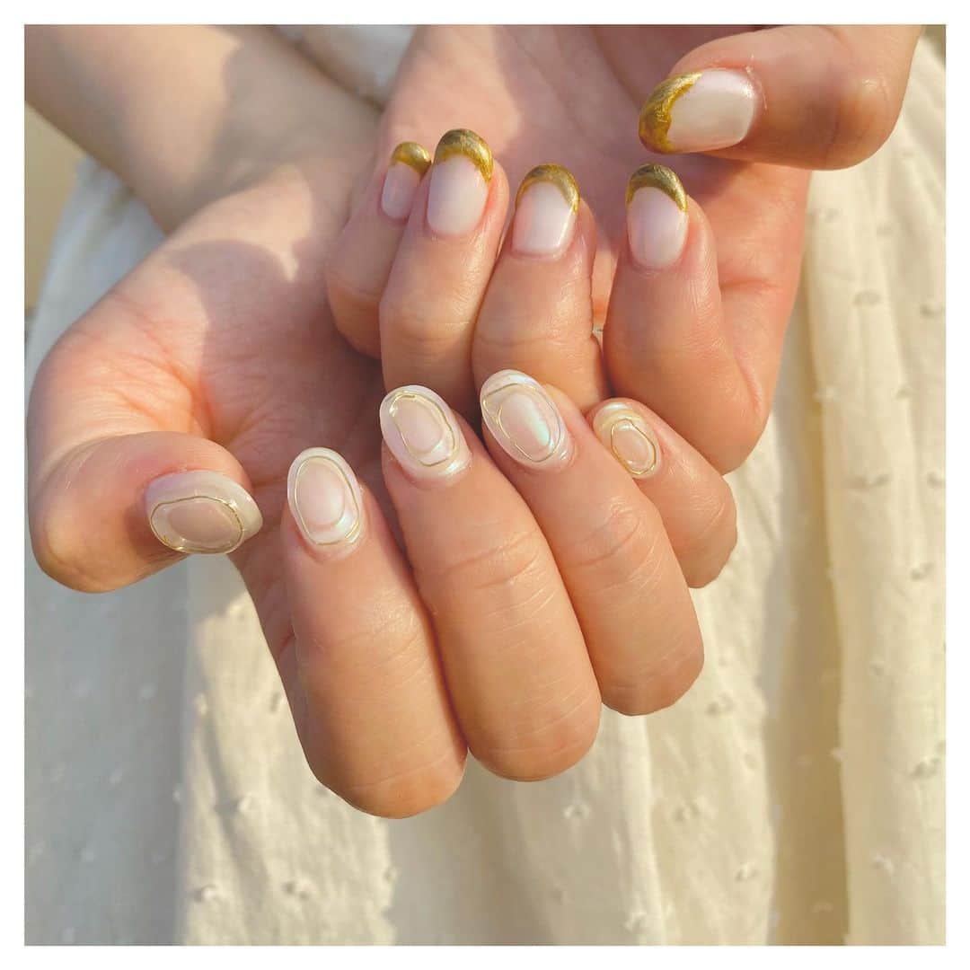 MISAさんのインスタグラム写真 - (MISAInstagram)「ㅤㅤㅤㅤㅤㅤㅤㅤㅤㅤㅤㅤㅤ new nail 💅🤍🤍🤍 (2.3枚目無加工です🥰) ㅤㅤㅤㅤㅤㅤㅤㅤㅤㅤㅤㅤㅤ オーロラピンクとブルーのミラーネイル💛💛 キラキラでめっちゃかわいい〜🥺✨ 白ベースのネイルほんとにすき💅  ㅤㅤㅤㅤㅤㅤㅤㅤㅤㅤㅤㅤㅤ @parkbytokyo_minamihorie さんで していただきました☺️💛 ありがとうございました🌼 ㅤㅤㅤㅤㅤㅤㅤㅤㅤㅤㅤㅤㅤ」8月21日 17時18分 - chatae._