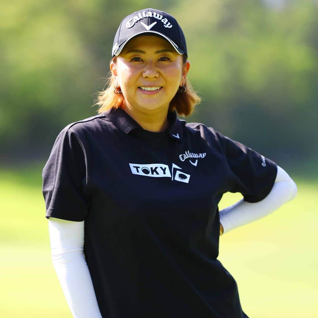 佐伯三貴のインスタグラム：「またまた番宣でーす😊✨  明日８月２２日  テレビ東京　２２時３０分〜  追跡！LIVE！SPORTS ウォッチャー  にリモートで出演します😊  初めてのリモートのお仕事なので不慣れですがお時間のある方は是非ご覧下さい🥰✨  ※写真は関係ありません。笑」