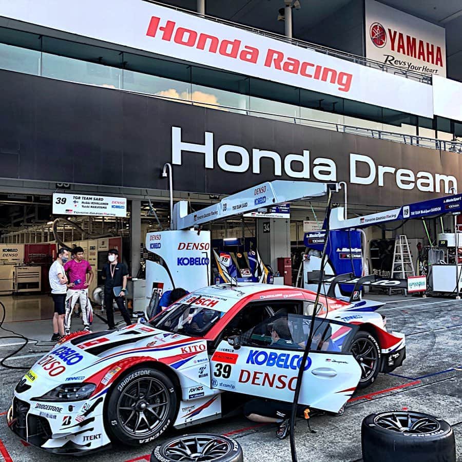 のインスタグラム：「Honda Dream Honda Racing  YAMAHA TOYOTA GAZOO Racing TGR TEAM SARD  #supergt #suzukacircuit #hondadream #hondaracing #mospofes #toyotagazooracing #tgrteamsard」