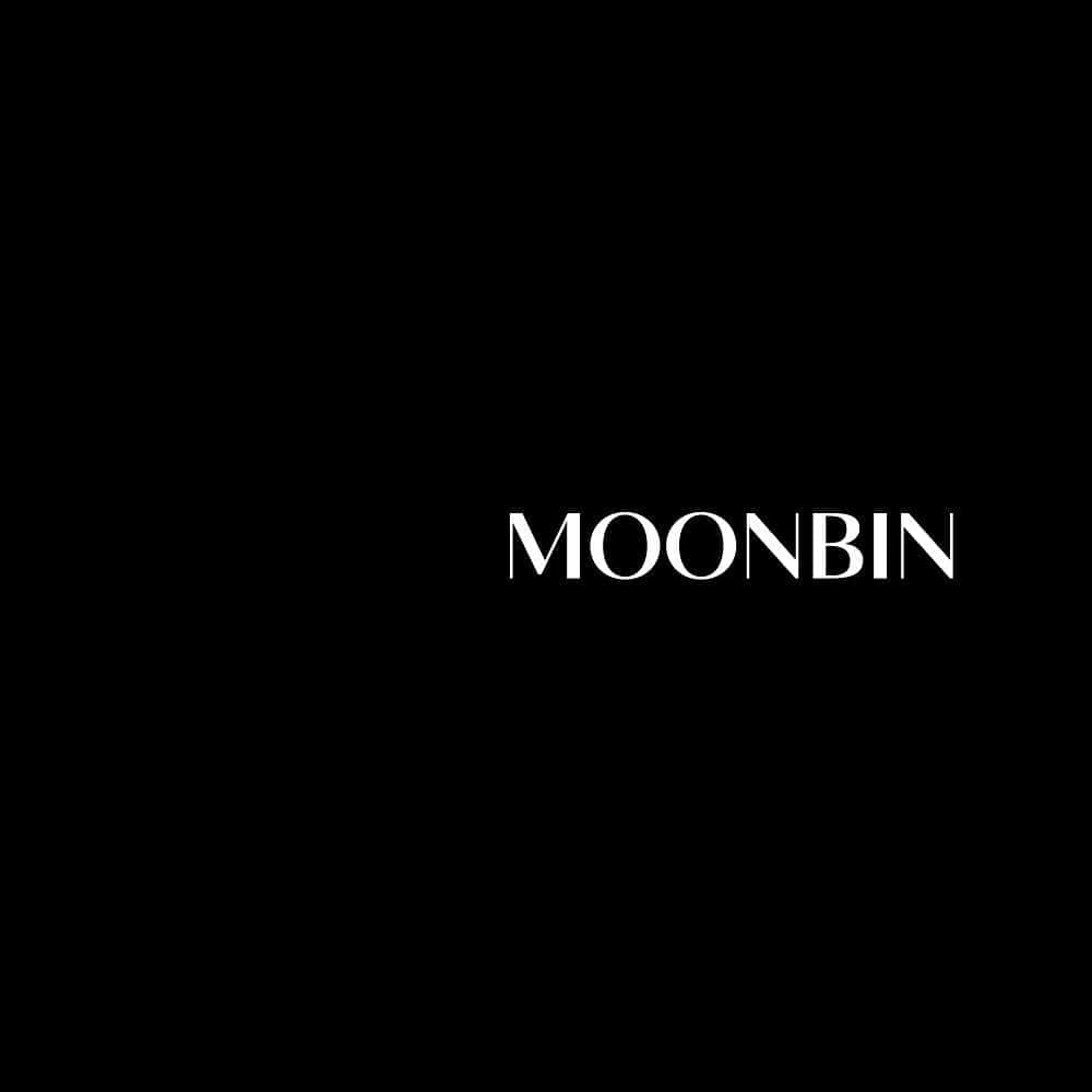 ASTROのインスタグラム：「Don’t be afraid,  Bad memories will fade out 🤦  MOONBIN & SANHA (ASTRO) 1st Mini Album / 2020.09.14.   #문빈_산하 #MOONBIN_SANHA #문빈 #산하 #MOONBIN #SANHA #아스트로 #ASTRO」