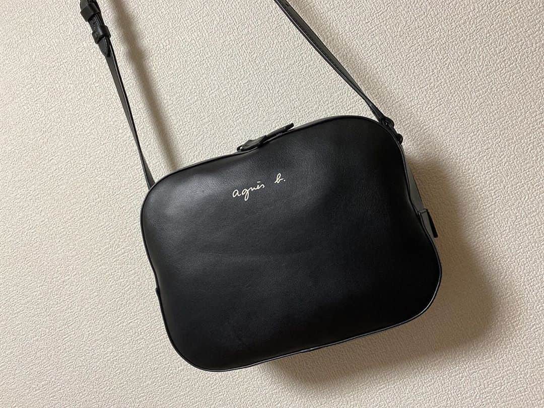 安藤千伽奈さんのインスタグラム写真 - (安藤千伽奈Instagram)「✧‧˚﻿ ﻿ 新しいバッグが欲しくてコツコツ貯めてようやく⸜(* ॑꒳ ॑*)⸝﻿ どのバッグにするかすーっごく迷ったけど、これ使うのたのしみ☺️💗﻿ ﻿ #agnesb #bag #newbag」8月21日 18時49分 - ando_chikana_ngt48