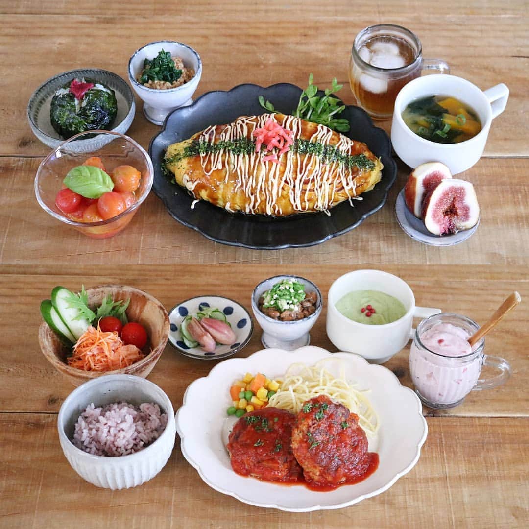yunaのインスタグラム：「♩ . #まとめて投稿 #ひとりごはん . . 🍚オムそば 梅おにぎり モロヘイヤ納豆 ミニトマトのはちみつマリネ かぼちゃのお味噌汁 いちじく . . 🍚ハンバーグトマトソース ほうれん草のポタージュ オクラ納豆 人参とハムのサラダ みょうがの甘酢漬け 雑穀ごはん フルーチェいちご🍓 . . #yunaご飯#lin_stagrammer#kurashiru#delistagrammer#Japanesefood#ロカリキッチン#デリスタグラマー#クッキングラム#クッキングラムアンバサダー#タベリー#フーディーテーブル#Kissカメラ#iegohanphoto#てづくりごはん365#おうちごはん#おうちごはんlover#ママリクッキング#マカロニメイト#おうちごはん通信#おうちカフェ#夜ごはん#晩ごはん#dinner#小石原焼#翁明窯元#波佐見焼#オムそば#ハンバーグ」