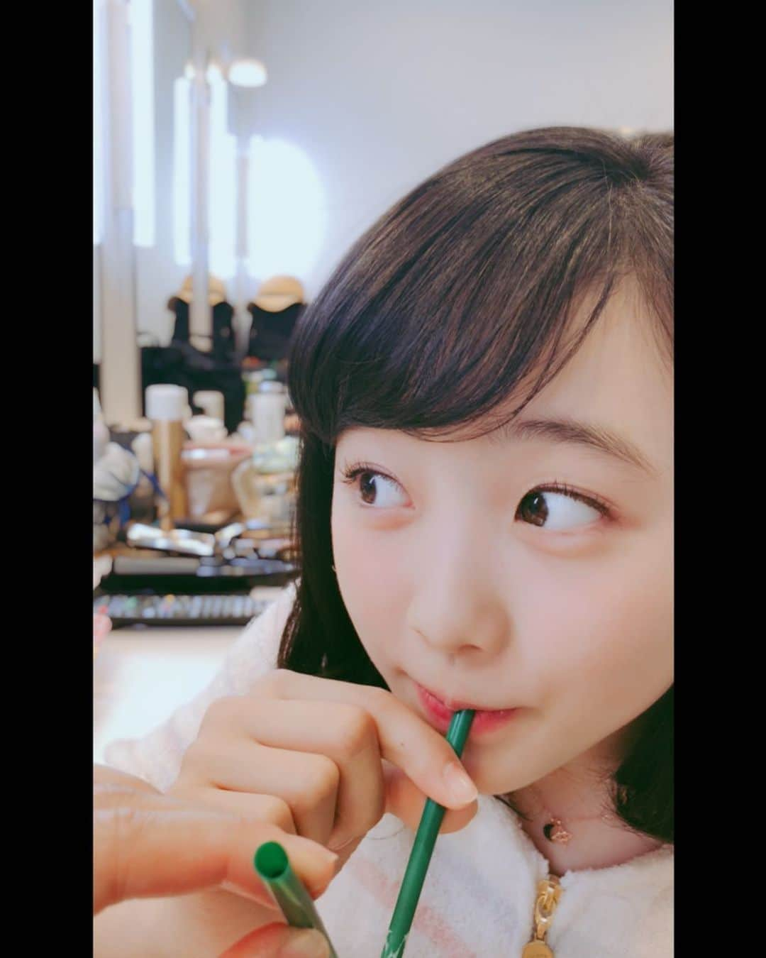 本田望結さんのインスタグラム写真 - (本田望結Instagram)「2年ほど前にスタイリストさんと 彼女とデートなうに使っていいよ。を、撮りました🤔」8月21日 19時38分 - miyu_honda_official