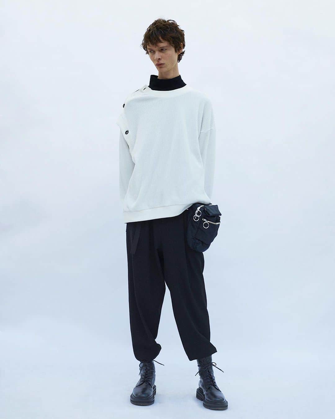 ウィザードのインスタグラム：「2020 FALL WINTER COLLECTION “Metropolis Noise Laboratories"  https://wizzard.stores.jp/  #wizzard_fac #wizzard #fashion #tokyofashion #streetfashion #fashionphoto #designersbrand #domesticbrand #mensfashion #2020AW」