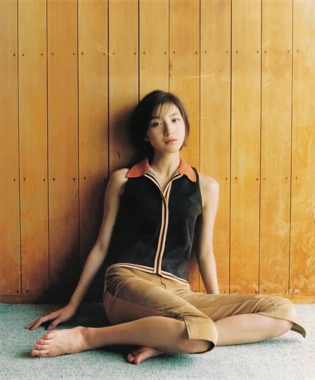 のインスタグラム：「R.H.Friendleオリジナルツールより  #広末涼子 #hirosueryoko #ryokohirosue #ヒロスエ写真集」