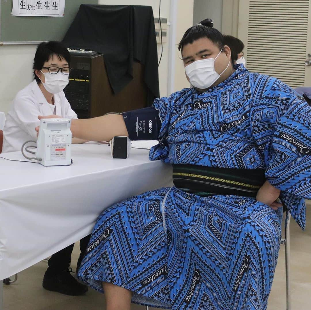 日本相撲協会さんのインスタグラム写真 - (日本相撲協会Instagram)「健康診断の様子です。  #sumo　#相撲　#健康診断　#宝富士　#照強　#玉鷲　#隆の勝　#豊昇龍　#高安　#輝　#栃ノ心　#朝乃山　#妙義龍」8月21日 20時27分 - sumokyokai