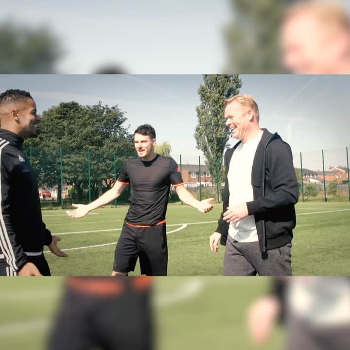 F2Freestylersのインスタグラム：「🚨Warning @fcbarcelona 🚨 The new gaffer hates a knuckleball! 🤣 #Koeman #Barcelona #RonaldKoeman #football」