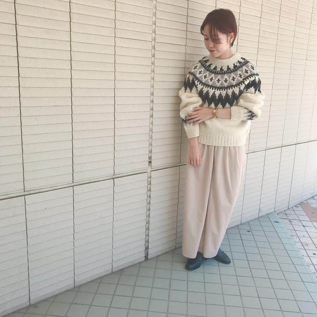 TIENS ecouteさんのインスタグラム写真 - (TIENS ecouteInstagram)「【New Arrival】﻿ ﻿ 昨年も人気のハンドニット。ネパールで時間を掛けて編まれた手編みのニットは1点1点風合いが違いハンドニットならではの暖かみがあります。﻿ ﻿ プルオーバータイプは目を引くジャガード織柄♦︎ ﻿ ジャガードハンドニット　¥13,000+tax」8月21日 20時54分 - tiensecoute